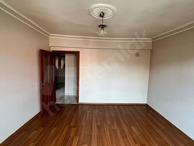 Karakaya Emlaktan Zafer Mahallesi 3+1 Uygun Fiyat Satılık Daire - Görsel 12