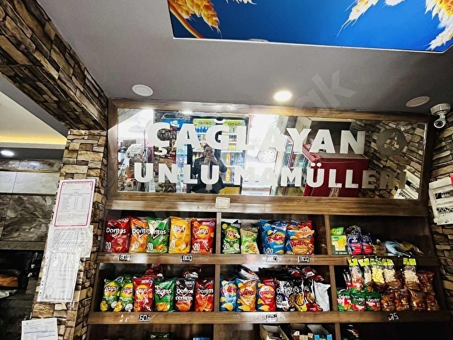 Dört katlı müstakil bina + simit poğaça ekmek fırını dahil - Görsel 3