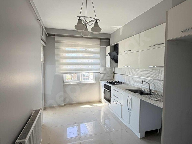 KARŞIYAKA MAHALLESİNDE 3+1 KİRALIK DAİRE - Görsel 18