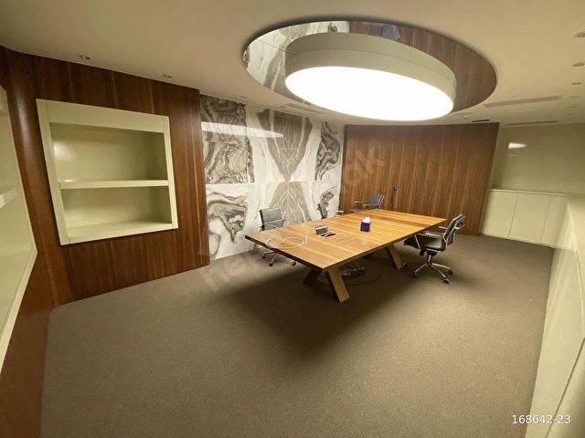 Maslak ta müstakil girişli 1300m2 Kiralık Ofis Katı - Görsel 6