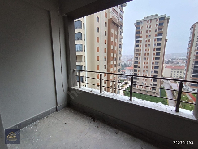 ARV GYODAN İBRAHİMLİ VİSTA SİTESİNDE SATILIK 4.5+1 LÜKS DAİRE - Görsel 12