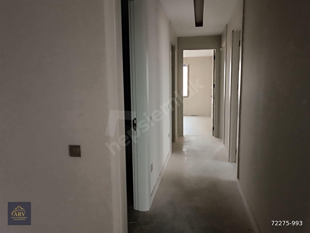ARV GYODAN İBRAHİMLİ VİSTA SİTESİNDE SATILIK 4.5+1 LÜKS DAİRE - Görsel 14