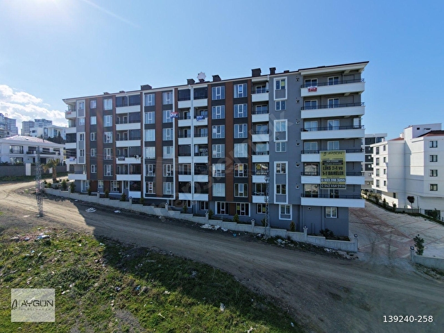 AYGÜN GAYRİMENKULDEN DENİZ MANZARALI HAVUZLU SİTE İÇİ 2+1