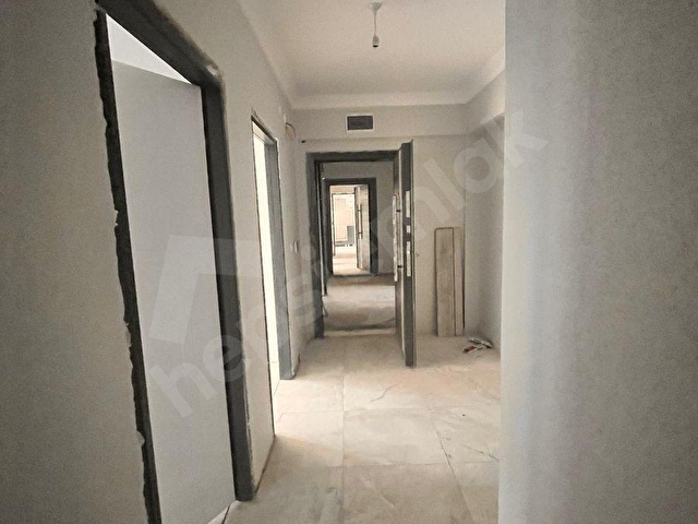 FERUDUNÇELİK CADDE ÜSTÜ ÖNCEPE 3/1 SATILIK İSKANLI DAİRE 3 KAT - Görsel 21