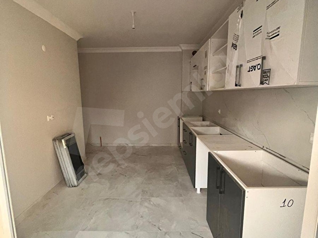 FERUDUNÇELİK CADDE ÜSTÜ ÖNCEPE 3/1 SATILIK İSKANLI DAİRE 3 KAT - Görsel 14