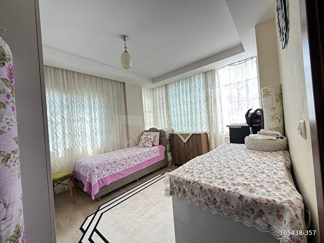 BAHÇEŞEHİRDE GENİŞ OTURUM KAPALI MUTFAK 2+1 SATILIK DAİRE - Görsel 15