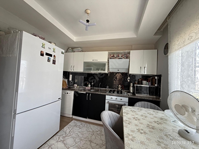 BAHÇEŞEHİRDE GENİŞ OTURUM KAPALI MUTFAK 2+1 SATILIK DAİRE - Görsel 9