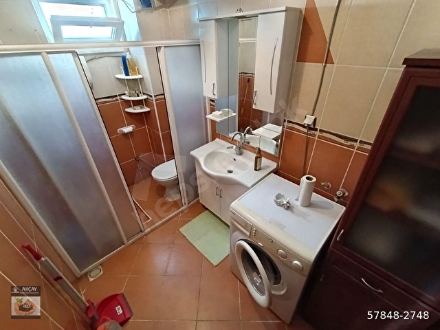 AKÇAYDA AYRI MUTFAKLI ÇİFT WCLİ ÖN CEPHE 3+1 EŞYALI FIRSAT DAİRE - Görsel 16