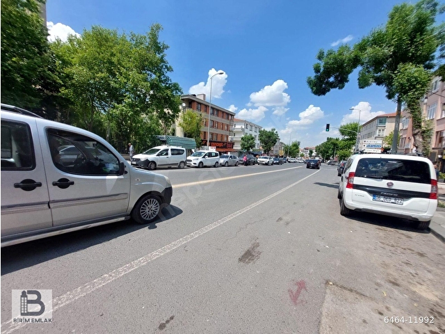 BİRİMDEN,DİKMEN CADDE ÜZERİ,2+1,BOYASI YENİ,AÇIK OTOPARKLI - Görsel 2