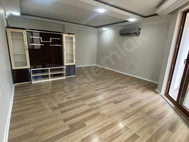 Kiralık Lüx Daire Marmaris Ortaokulu Civarında - Görsel 17
