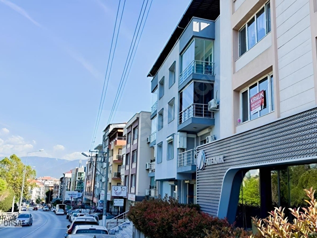 Osmangazi Askerlik Şb. Yakını 3+1 Doğalgazlı 110 M2 Daire