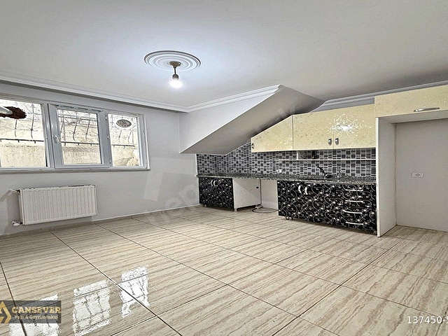 BAHÇEŞEHİRE KOMŞU GENİŞ M² 2+1 SATILIK DAİRE - Görsel 2