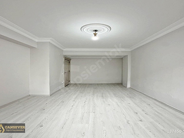 BAHÇEŞEHİRE KOMŞU GENİŞ M² 2+1 SATILIK DAİRE - Görsel 8