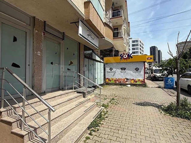 ATAŞEHİR FİNANS MERKEZİNE YAKIN CADDE ÜSTÜ 200 M2 DÜKKAN - Görsel 4