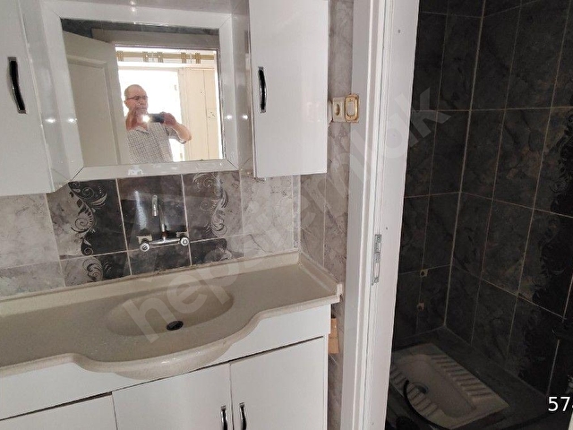 Arslan Emlaktan Işıklar mahallede satılık daire 3+1 165 metre Ara kat Asansörlü kat 1 dükkan üstü - Görsel 10