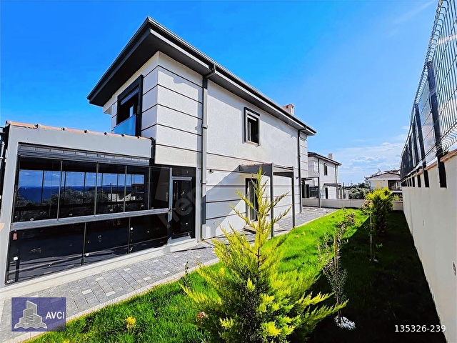 AVCIDAN 400M2 ARSA TAM MÜSTAKİL DENİZ MANZARALI VİLLA - Görsel 3