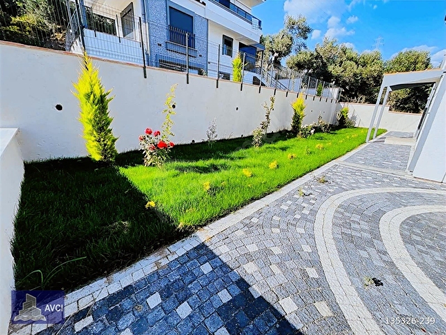 AVCIDAN 400M2 ARSA TAM MÜSTAKİL DENİZ MANZARALI VİLLA - Görsel 5
