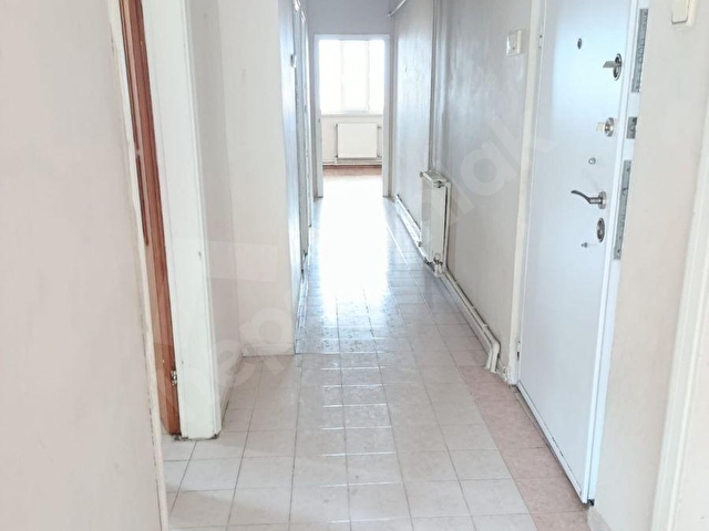 Afyon Tezcan Emlaktan Kurtuluş caddesi 2+1 ebeveyn banyolu ggeniş daire - Görsel 8