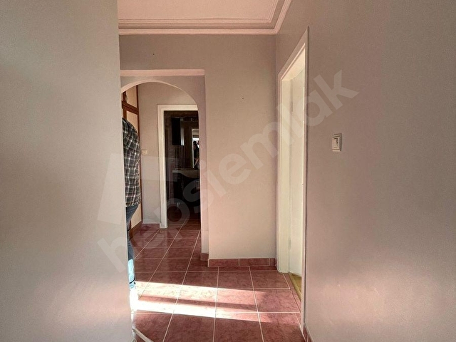 AKŞEMSETTİN MH ASANSÖRLÜ KATTA 3+1 GENİŞ m2 ÇİFT BALKON DAİRE - Görsel 13