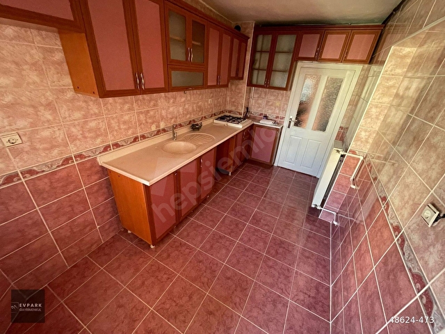 AKŞEMSETTİN MH ASANSÖRLÜ KATTA 3+1 GENİŞ m2 ÇİFT BALKON DAİRE - Görsel 21