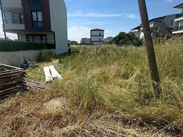 Tekirdağ Yeniçiftlikde 5+1 Villa İmarlı Merkezi konum Satılık Arsa - Görsel 3