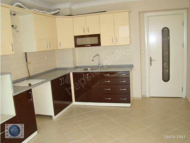 ASANSÖRLÜ,MANZARALI, 17 YILLIK ,D. YÖNETMELİKLİ DAİRE - Görsel 6