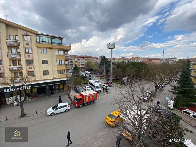 PEKESENDEN KUYUYAZISI CADDESİ ÜZERİNDE ANKARA MANZARALI 3+1 DAİRE - Görsel 13