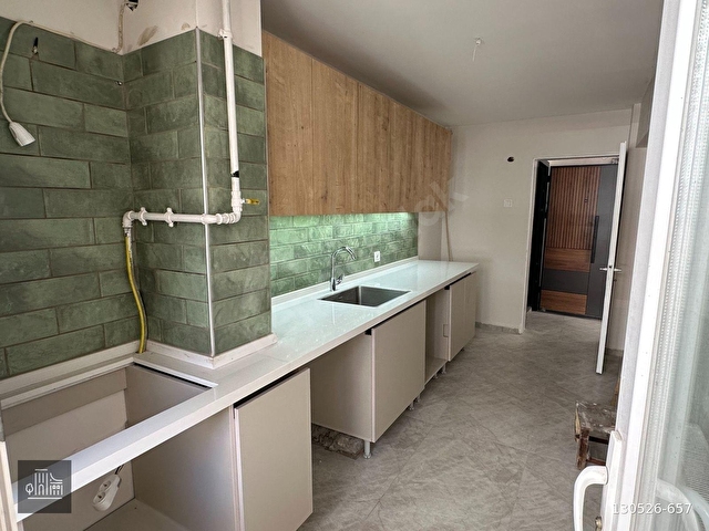 HATAY CADDE PARALELİNDE 3+1 130M2 ARAKAT TADİLATLI DOGALGAZLI DA - Görsel 2