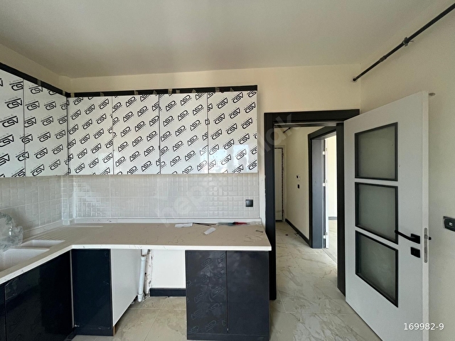 SEFERİHİSAR TOKİDE SATILIK ÖNÜ AÇIK ARA KAT 2+1 BORÇSUZ DAİRE - Görsel 11