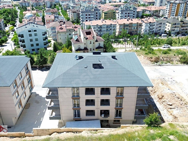 15 TEMMUZ MAHALLESİ 2+1 110 M² GENİŞ SATILIK DAİRE – HASTANE, OKUL VE PARK YAKIN - Görsel 5