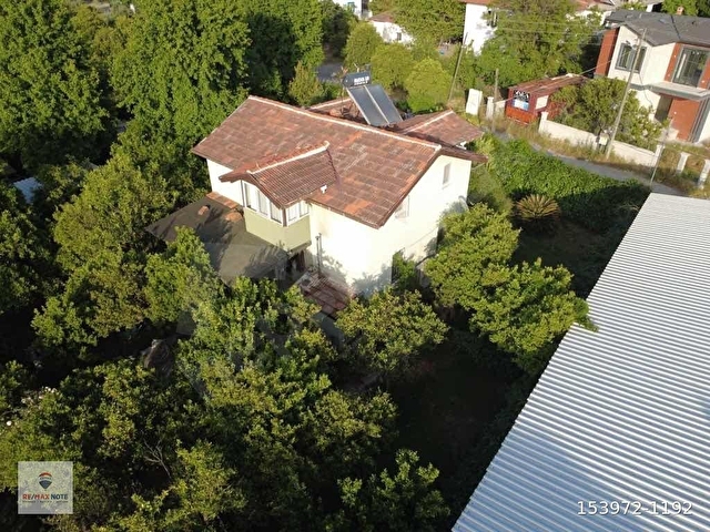 DEV BAHÇELİ SATILIK 3+1 MÜSTAKİL VİLLA - Görsel 15