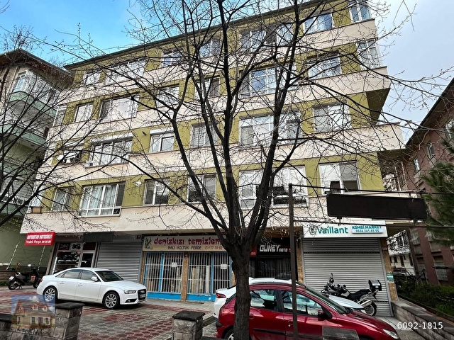 SERKANDAN ESATDA   3+1 KATTA KOMBİL  ASANSÖRLÜ  BAKIMLI 125 M2 - Görsel 2