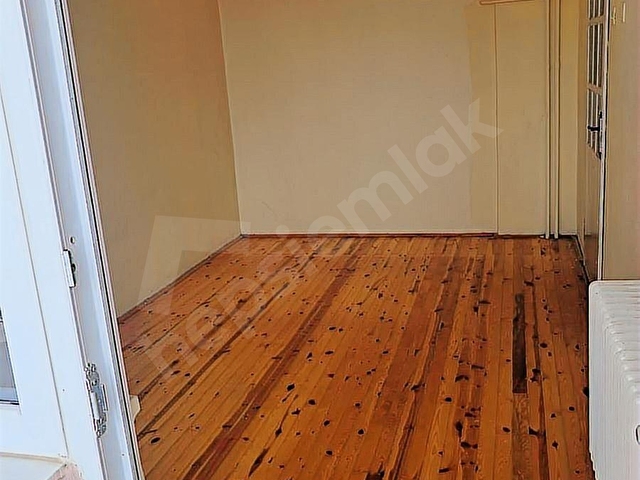 ANIT CADDESİNDE KİRALIK 2+1 DAİRE - Görsel 3