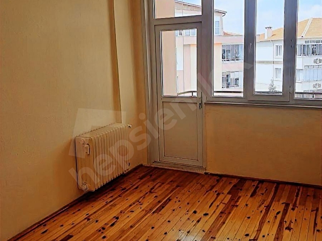 ANIT CADDESİNDE KİRALIK 2+1 DAİRE - Görsel 2