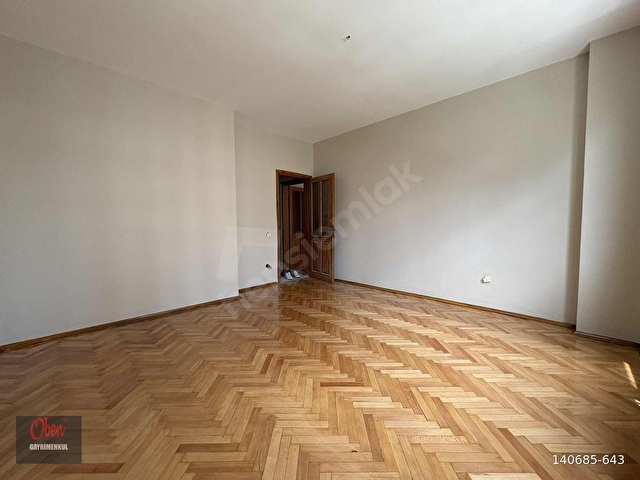 OBENDEN BOSTANCININ MERKEZİNDE 3+1 135 m² NET KULLANIMLI - Görsel 18