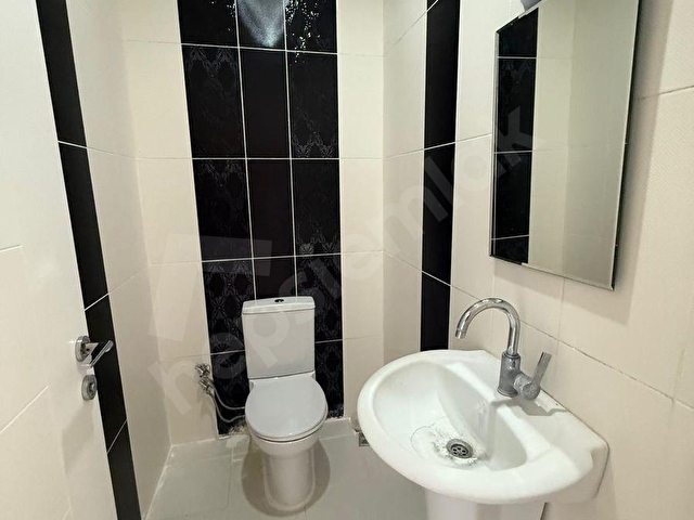 ORSAY EDREMİT KONAKLARINDA KİRALIK 6+1 DUBLEKS DAİRE - Görsel 26