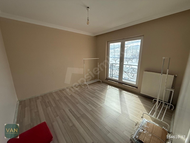 ORSAY EDREMİT KONAKLARINDA KİRALIK 6+1 DUBLEKS DAİRE - Görsel 12