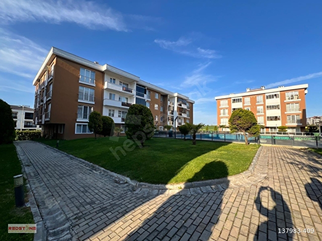 REDSTONEDEN VADİ ÇORLU SİTESİNDE SATILIK 2+1 FIRSAT DAİRE - Görsel 3