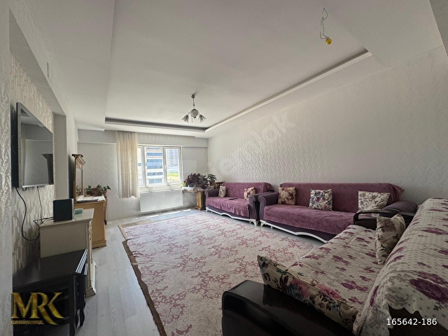 GÖKTÜRKTE MASRAFSIZ MERKEZİ KONUMDA 3+1 ARA KAT DAİRE - Görsel 16