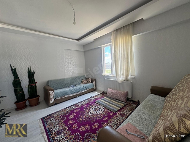 GÖKTÜRKTE MASRAFSIZ MERKEZİ KONUMDA 3+1 ARA KAT DAİRE - Görsel 8