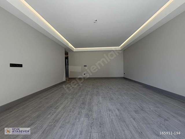 UFUKATASEVER GAYRİMENKULDEN TEPEDE SATILIK 3+1 DAİRE - Görsel 2