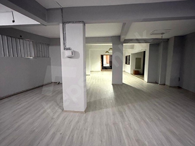 MECİDİYEKÖY PROFİLO YAKINI GÜLBAHAR MAHALLESİNDE DÜZ GİRİŞ   180M2 DEPO - Görsel 5