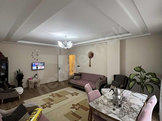 GÖRGÜLÜ EMLAKTAN 3+1 SATILIK DAİRE - Görsel 8