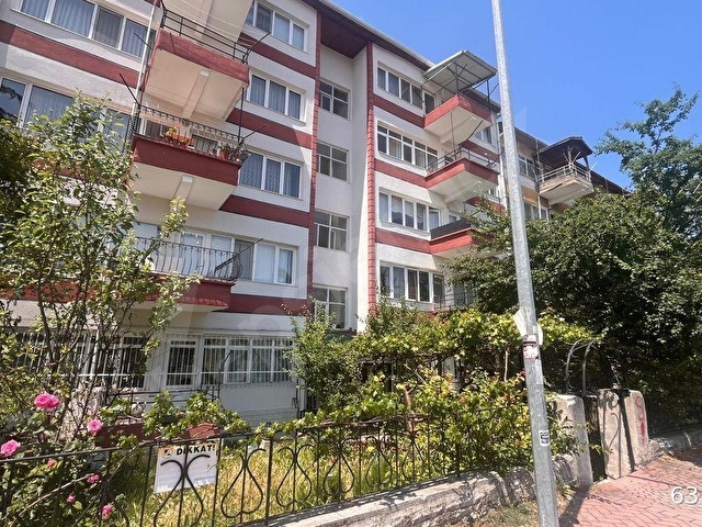 ÖZCAN EMLAK DAN 100.YIL SAĞLIK OCAĞI ARKASI 2+1 GİRİŞ