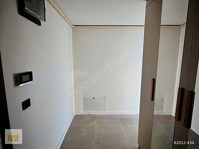 seferihisar -izmir caddesi üzeri geniş kiralık daire - Görsel 6