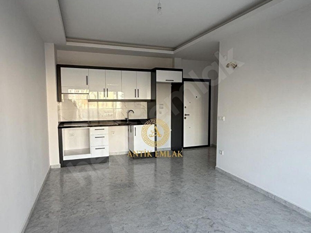 1+1 SATILIK DAİRE ALANYANIN HIZLA GELİŞEN BÖLGESİNDE AVSALLAR