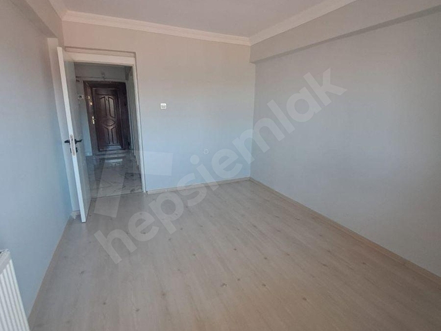 ÖNALDAN ANKARA  HARBİYE MAH. 3+1 YAPILI TEMİZ MANZARALI - Görsel 5