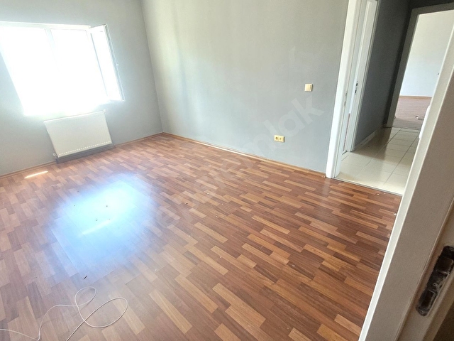 HALKALI ATAKENT MANOLYA DA KİRALIK 3*1 KİRALIK DAİRE - Görsel 10