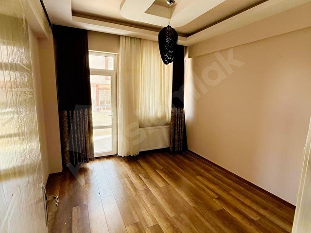 CEMAX GAYRİMENKULDAN KÖRKÜNDE HAVUZLU 2+1 KİRALIK DAİRE - Görsel 10