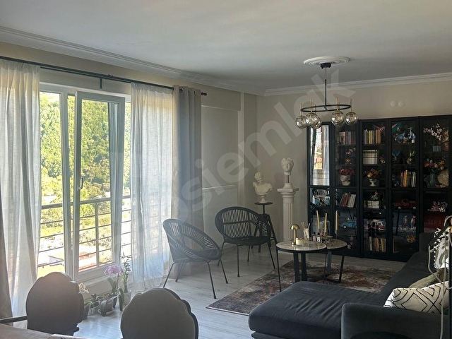 ZONGULDAK KDZ.EREĞLİ KIRMACI MAHALLESİ KEMER CİTY KONUTLARINDA BAKIMLI 3+1 DAİRE SATILIKTIR. - Görsel 3